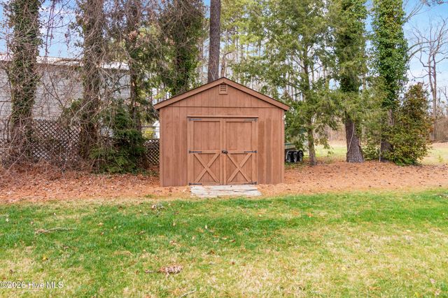 409 Inlet Drive, Elizabeth City, NC 27909