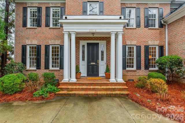 2516 Selwyn Avenue, Charlotte, NC 28209