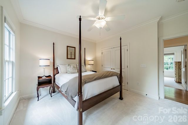 2516 Selwyn Avenue, Charlotte, NC 28209