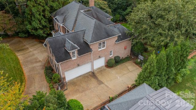 2516 Selwyn Avenue, Charlotte, NC 28209
