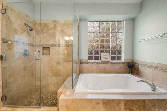 5 Yateswood, San Antonio, TX 78248