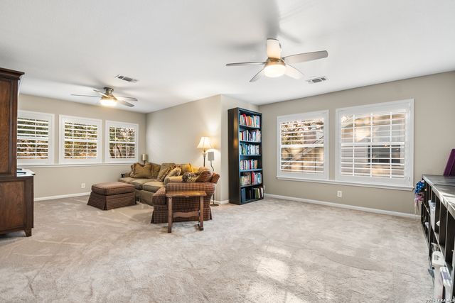 5 Yateswood, San Antonio, TX 78248