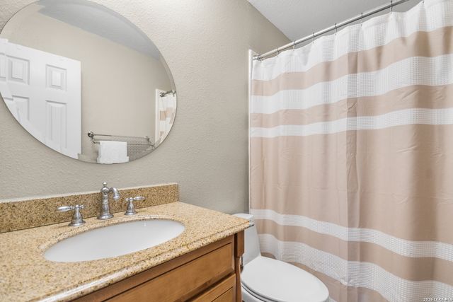 5 Yateswood, San Antonio, TX 78248