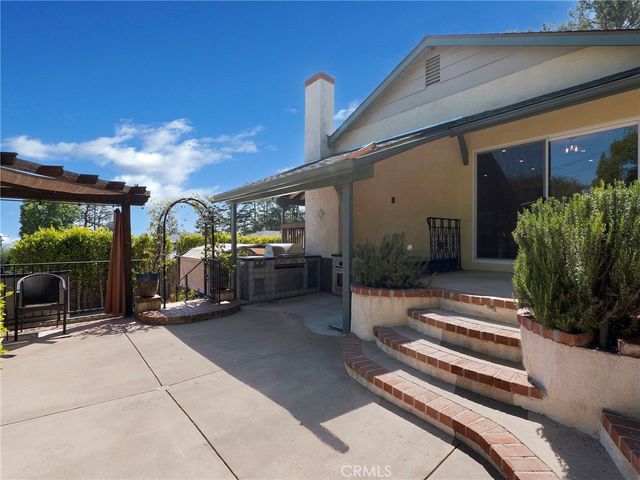 2254 Cross, La Canada Flintridge, CA 91011