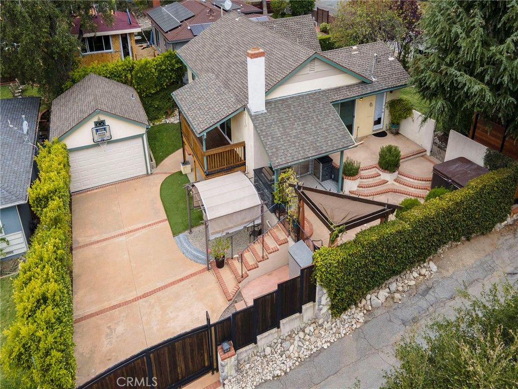 2254 Cross, La Canada Flintridge, CA 91011