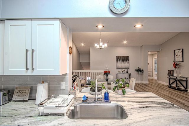 7525 NW 61st Terrace 603, Parkland, FL 33067