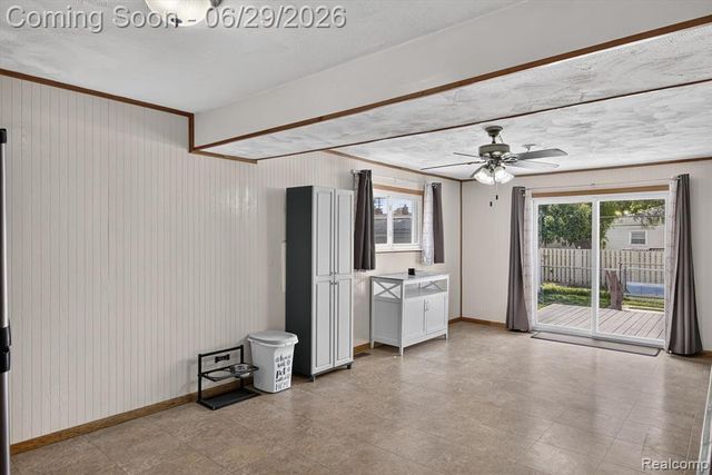 672 8th Street, Wyandotte, MI 48192