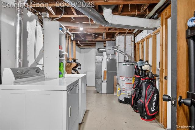 672 8th Street, Wyandotte, MI 48192