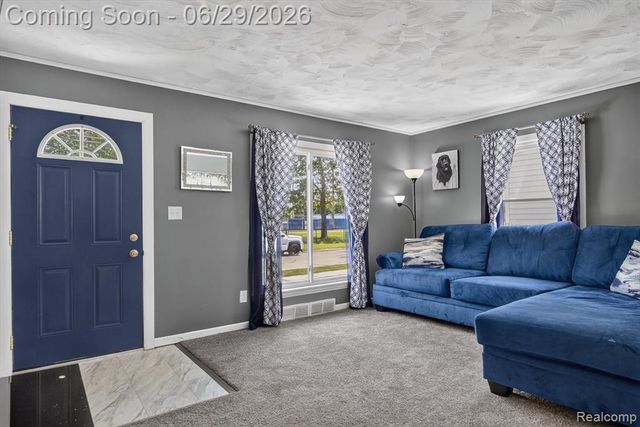 672 8th Street, Wyandotte, MI 48192