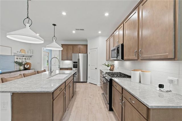 728 Mirror Lake Parkway Parkway, Villa Rica, GA 30180