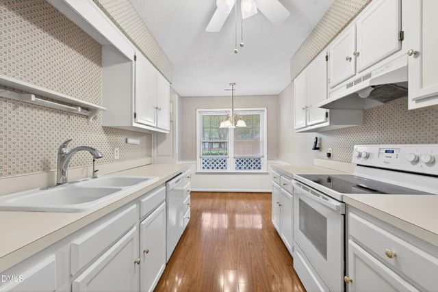 118 Shady Meadow Circle, Cary, NC 27513
