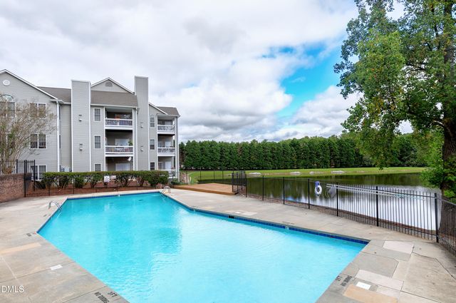 118 Shady Meadow Circle, Cary, NC 27513