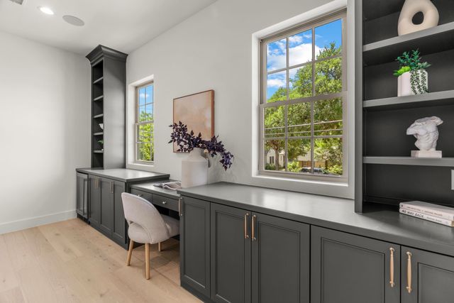 6402 Westlake Avenue, Dallas, TX 75214