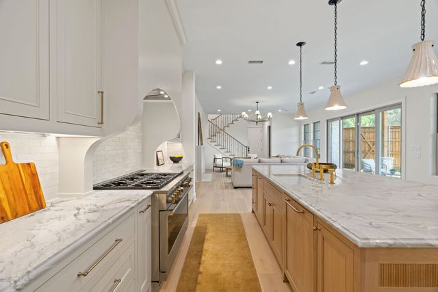 6402 Westlake Avenue, Dallas, TX 75214
