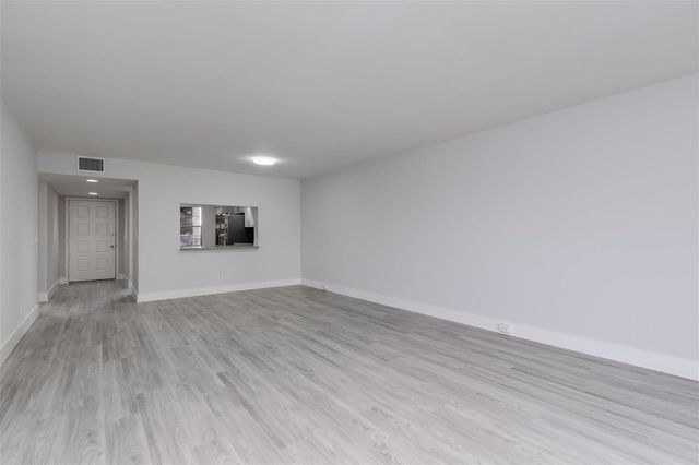 12600 SW 5th Court 408l, Pembroke Pines, FL 33027
