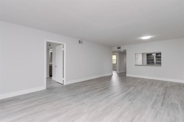 12600 SW 5th Court 408l, Pembroke Pines, FL 33027