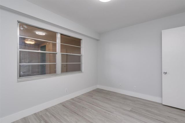 12600 SW 5th Court 408l, Pembroke Pines, FL 33027