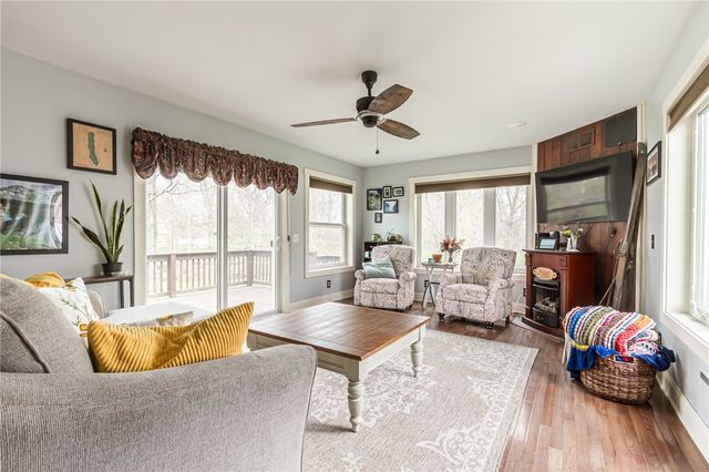 7505 E Main St, Lima, NY 14485