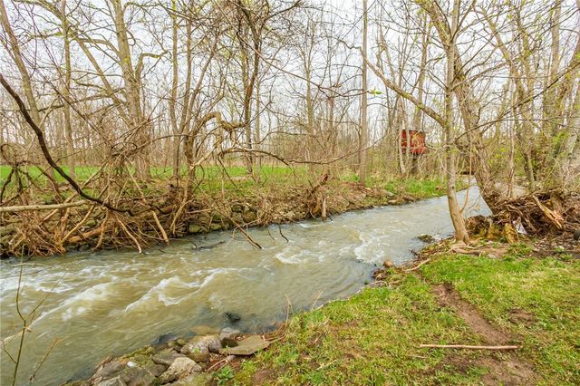 7505 E Main St, Lima, NY 14485