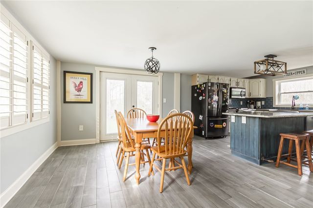 7505 E Main St, Lima, NY 14485