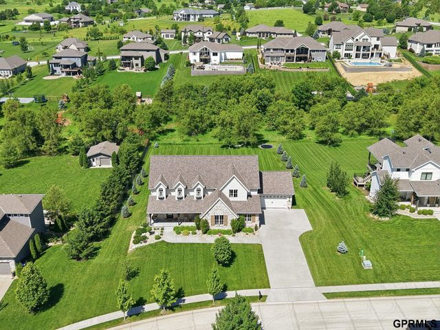 12828 N 184th Street, Bennington, NE 68007