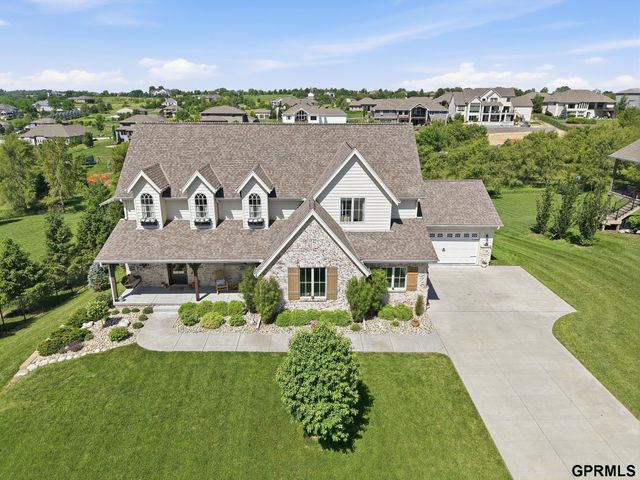 12828 N 184th Street, Bennington, NE 68007