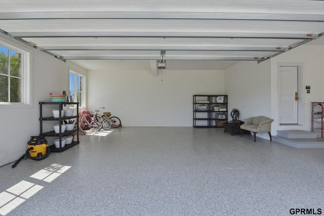 12828 N 184th Street, Bennington, NE 68007