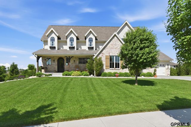 12828 N 184th Street, Bennington, NE 68007