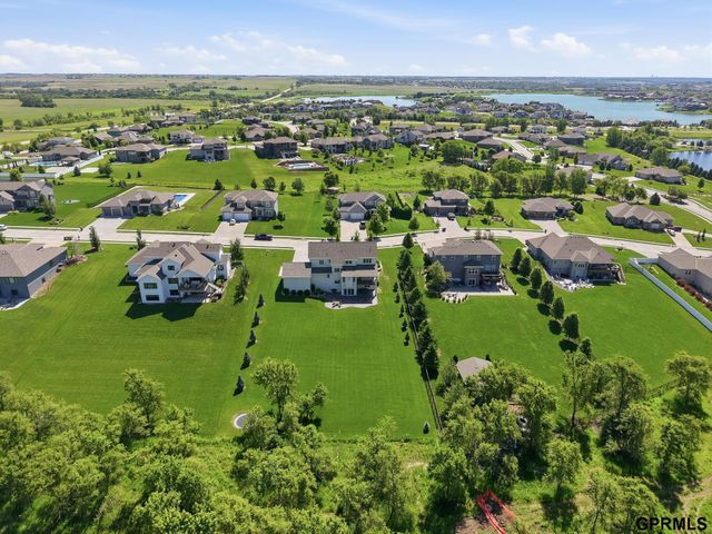 12828 N 184th Street, Bennington, NE 68007