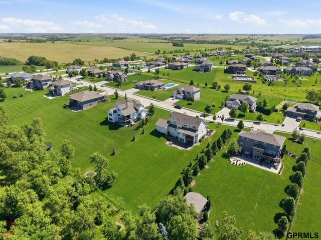 12828 N 184th Street, Bennington, NE 68007