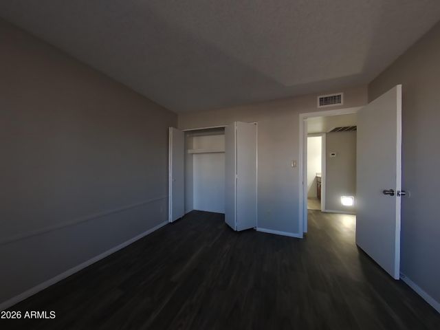 3519 W CHARLESTON Avenue, Glendale, AZ 85308