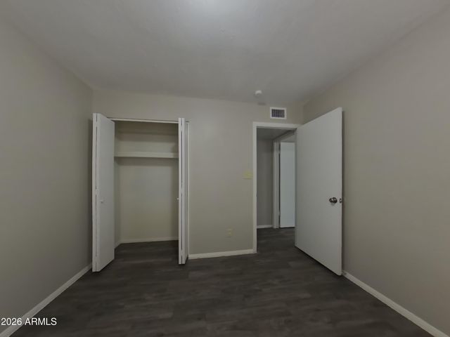 3519 W CHARLESTON Avenue, Glendale, AZ 85308