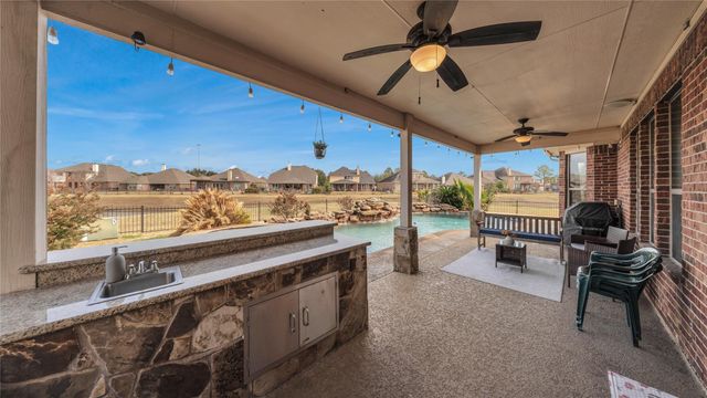 23502 Starbridge Lake Lane, Richmond, TX 77407