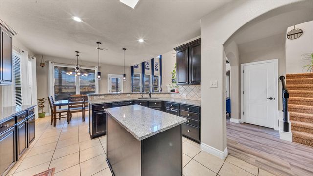 23502 Starbridge Lake Lane, Richmond, TX 77407