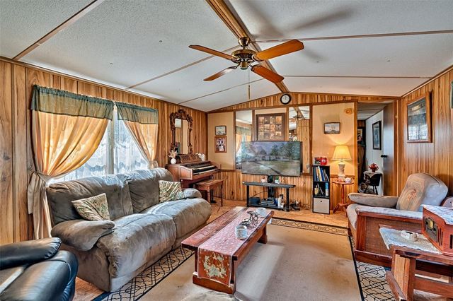 630 SE 136TH AVENUE, Old Town, FL 32680