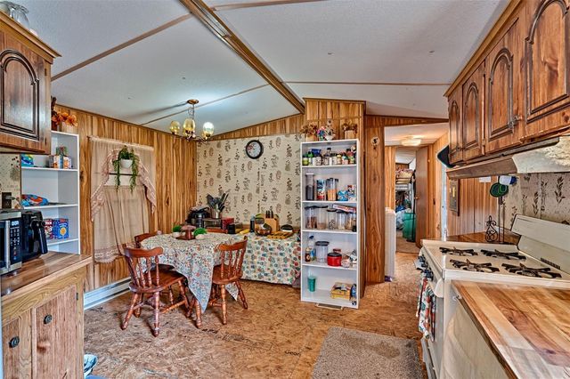 630 SE 136TH AVENUE, Old Town, FL 32680