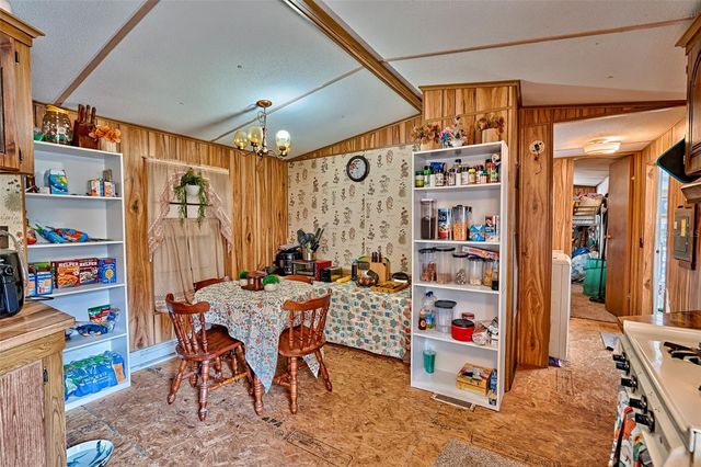 630 SE 136TH AVENUE, Old Town, FL 32680