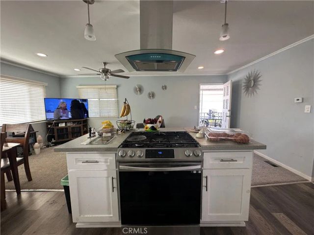 525 N Gilbert 151, Anaheim, CA 92801