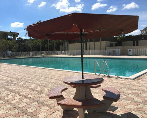 3161 NW 47th Terrace 311, Lauderdale Lakes, FL 33319