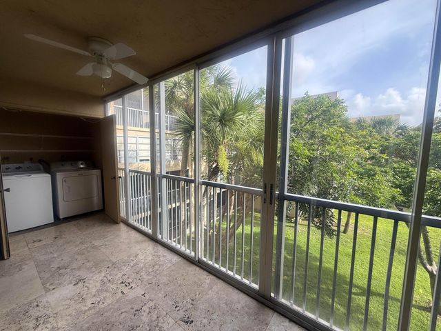 3161 NW 47th Terrace 311, Lauderdale Lakes, FL 33319