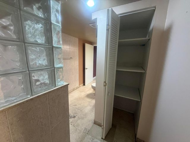 3161 NW 47th Terrace 311, Lauderdale Lakes, FL 33319