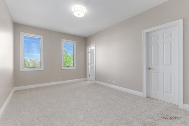 1 Enclave Way, Hawthorn Woods, IL 60047