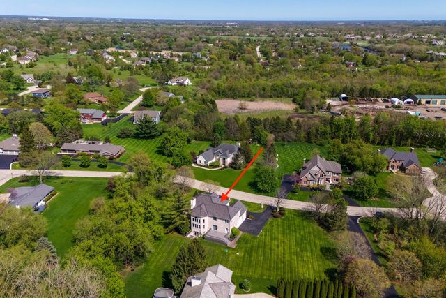 1 Enclave Way, Hawthorn Woods, IL 60047