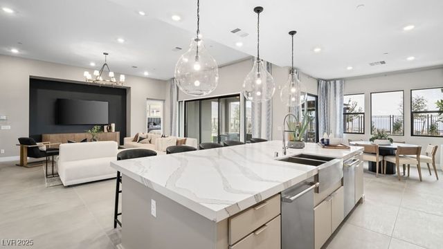 508 Carter House Avenue, Las Vegas, NV 89138