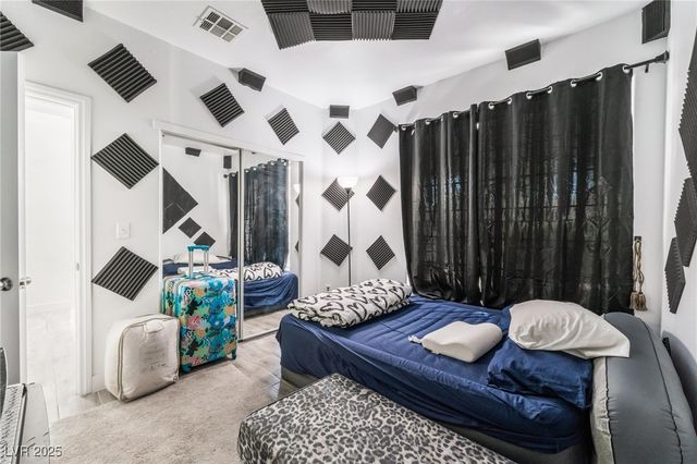 8789 Bridgeport Bay Avenue, Las Vegas, NV 89147