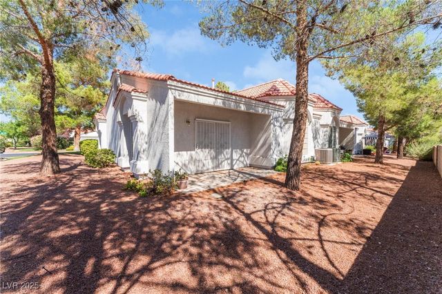 8789 Bridgeport Bay Avenue, Las Vegas, NV 89147