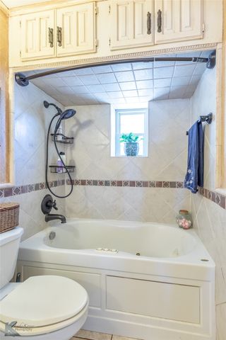 48 Poverty Point Cr, Abilene, TX 79601