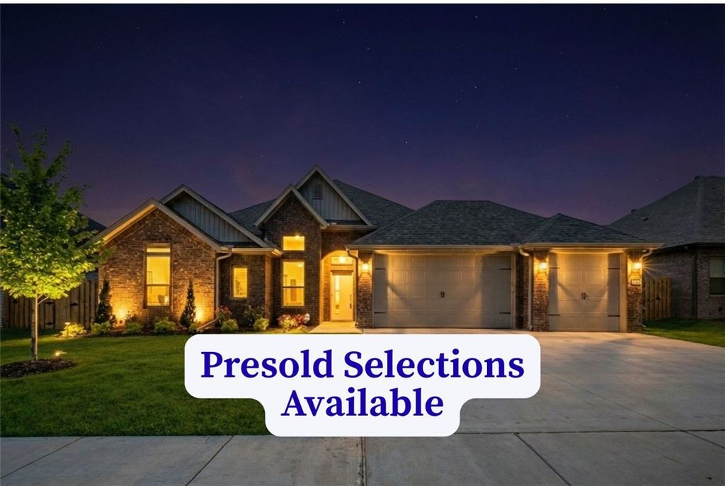 2404 Charles Street, Pea Ridge, AR 72751