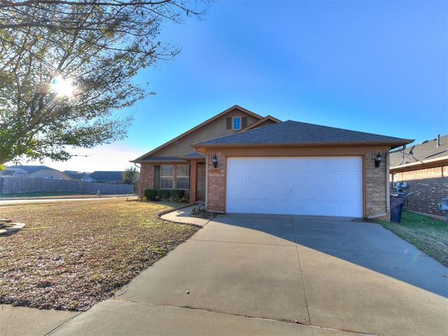 2709 Fawn Lily Road, Oklahoma City, OK 73128