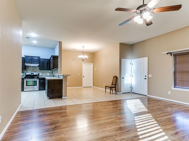 2709 Fawn Lily Road, Oklahoma City, OK 73128